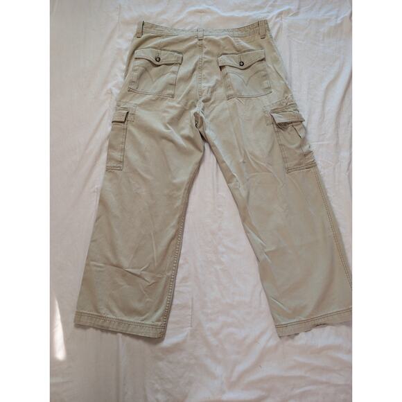 Levi’s Men’s Cargo Pants Loose Straight Fit Khaki W40 L30 - Picture 1 of 16
